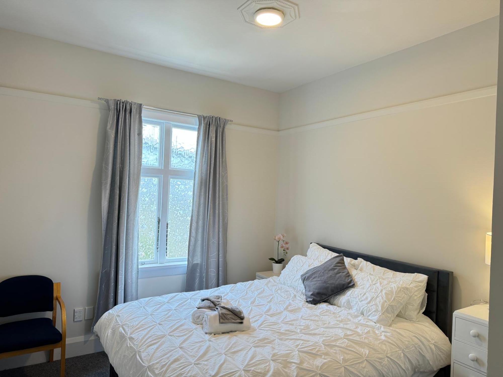 298 Home Christchurch Eksteriør billede
